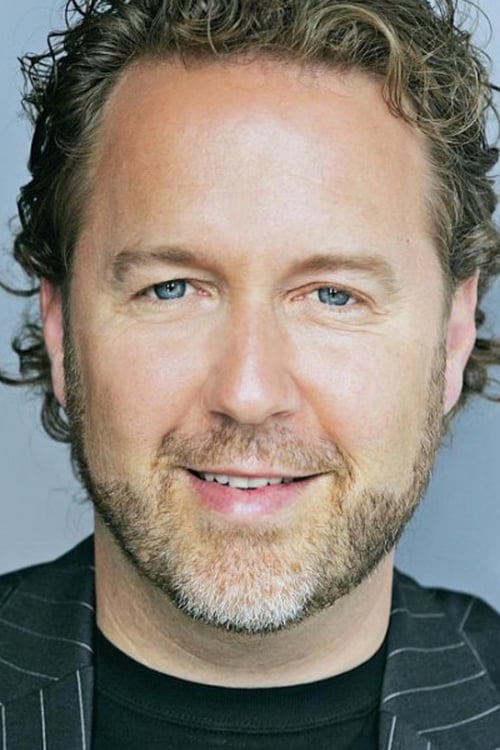 Patrick Roy productor de Mission Kathmandu: The Adventures of Nelly & Simon
