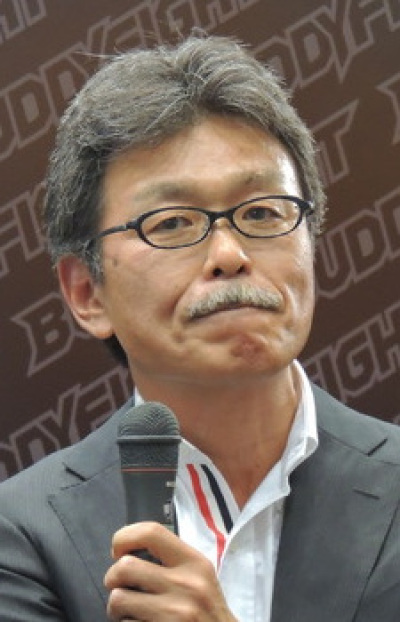 Toshiaki Okuno productor de Kenritsu Chikyuu Boueigun